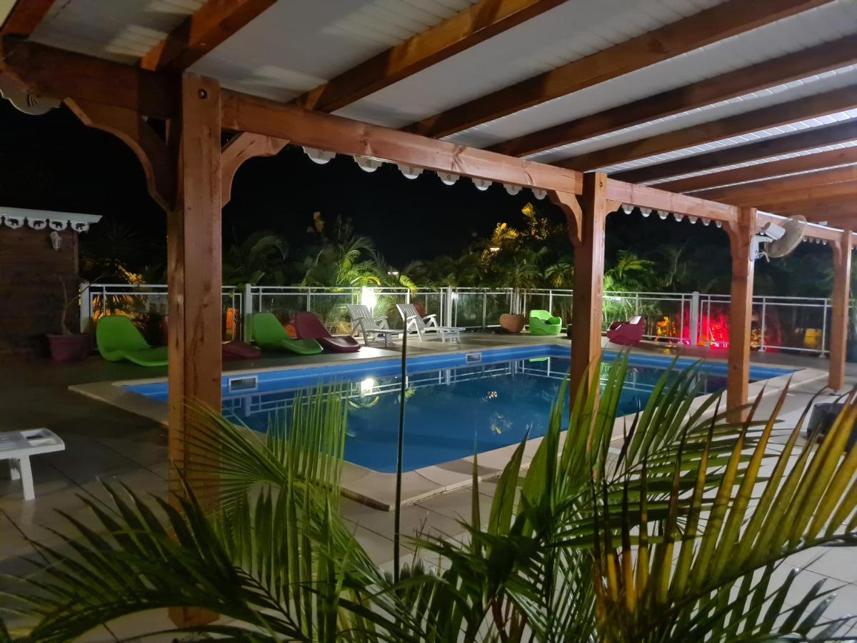 Les Villas De Boisvin Le Moule Oda fotoğraf
