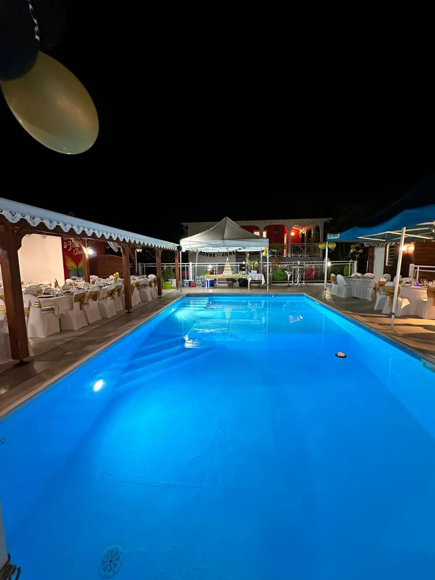 Les Villas De Boisvin Le Moule Dış mekan fotoğraf